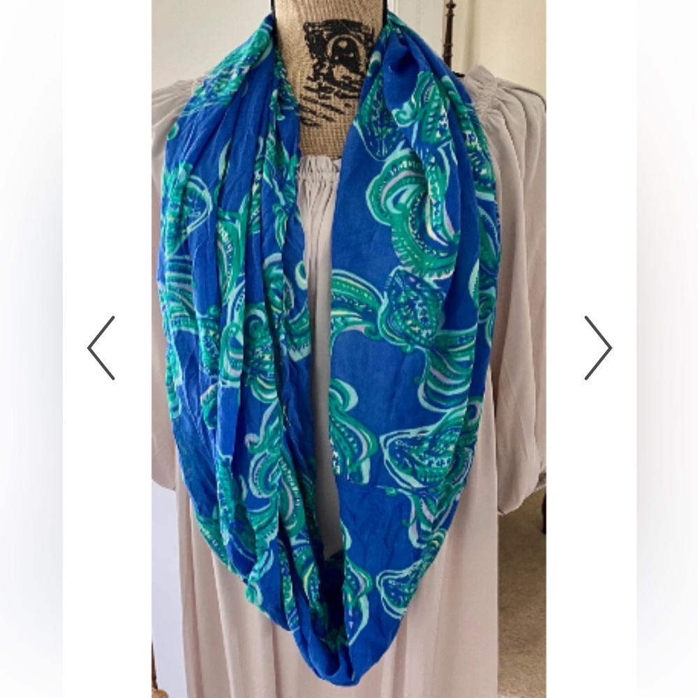LILLY PULITZER Blue and Green Infinity Scarf